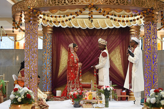 Exploring the Enchantment of the Wedding Mandap: A Fusion of Love and Tradition