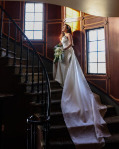 doug-gordon-patken-photographer-wedding-photos-Land's-End-first-reveal-on-beach