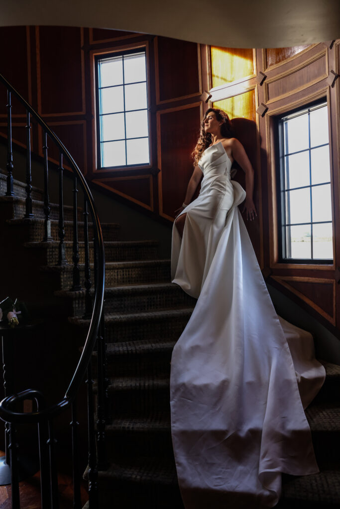 doug-gordon-patken-photographer-wedding-photos-Land's-End-first-reveal-on-beach